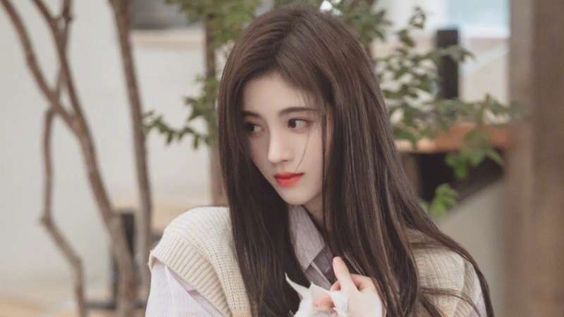 kiku ju jingyi - Ju Jingyi Akui Tak Peduli Dengan Komentar Jahat Netizen kiku ju jingyi