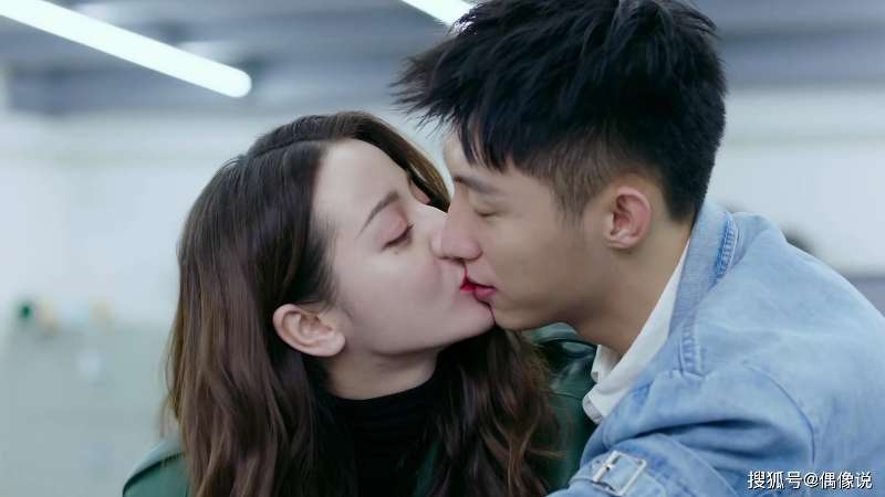 johnny huang dilraba dilmurat cp - Johnny Huang dan Dilraba Ucapkan Kalimat yang Sama Saat Wawancara, Netizen Curiga johnny huang dilraba dilmurat cp