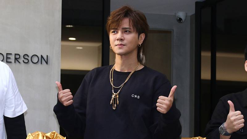 show luo singer