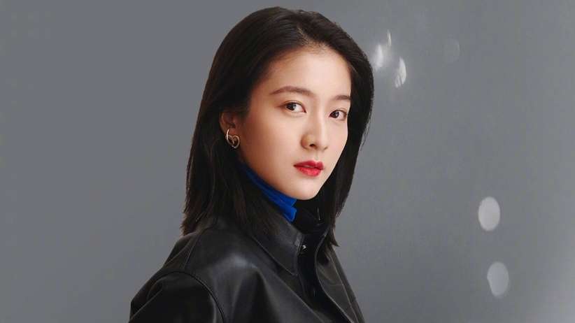 Zhang Xueying Minta Maaf Soal Kontroversi Kakaknya dengan Fans