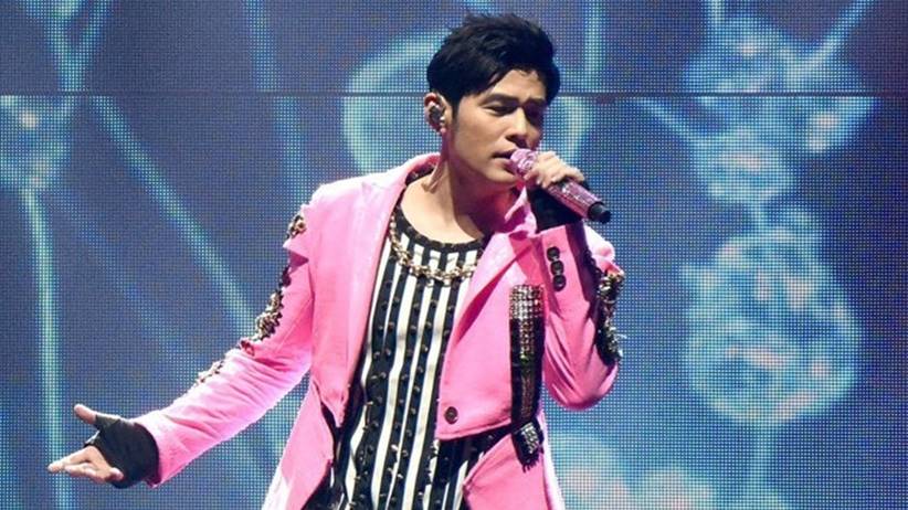 jay chou concert - Jay Chou Sumbangkan Kostum Konsernya untuk Bantu Anak dengan Penyakit Parah jay chou concert
