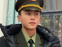 Film ‘Formed Unit Police’ Batalkan Kontrak dengan Zhang Zhehan