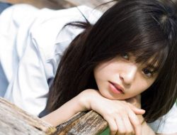 Sangat Mudah Dikenali, Saito Asuka Nogizaka46 Tertangkap Kamera Berduaan dengan Pria