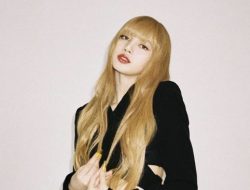 YG Entertainment Konfirmasi Lisa Blackpink Positif Covid-19