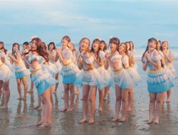 Tak Ikuti AKB48, BNK48 Tampil Sopan untuk MV Single Musim Panas ‘Sayonara Crawl’