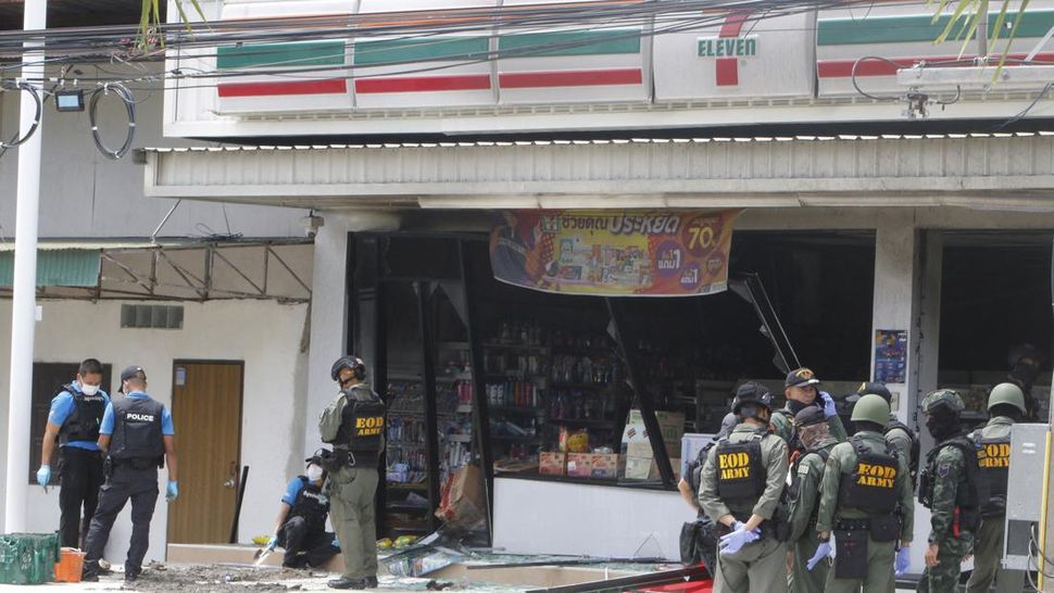 kehancuran pasca serangan sporadis di thailand 1 169