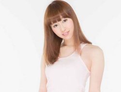 Penipuan Investasi, Menjadi Alasan Kobayashi Kana eks AKB48 Pilih Bercerai