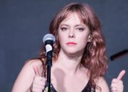 Lenka Kripac akan Tampil dalam Acara Kompetisi Menyanyi Tiongkok ‘Singer’