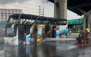 Bus terbakar di Thailand