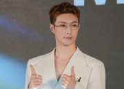 Lay Zhang Ungkap Kini Tengah Persiapan Pentas Drama Musikal Teater Nasional Tiongkok