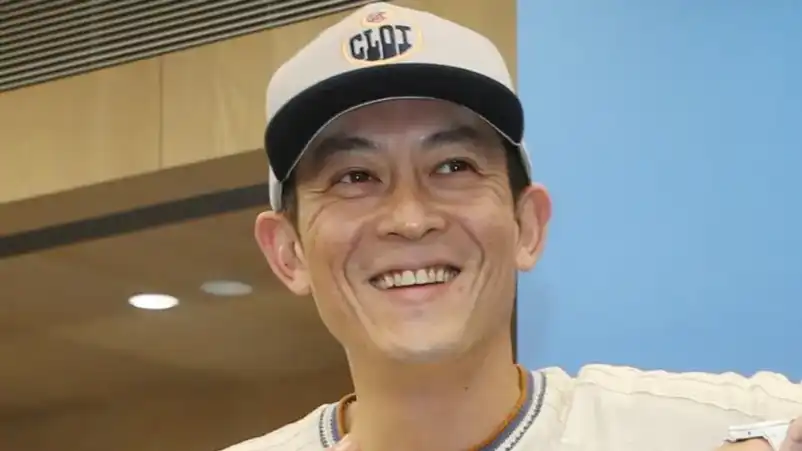 Edison Chen Klarifikasi Insiden di Bandara, Marahi Pramugari Hingga Ancam Dipecat