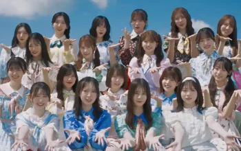 Hinatazaka46 Rilis MV Onegai Bach dengan Nuansa Klasik di Hokkaido - Hinatazaka46 Rilis MV “Onegai Bach!” dengan Nuansa Klasik di Hokkaido Hinatazaka46 Rilis MV “Onegai Bach!” dengan Nuansa Klasik di Hokkaido