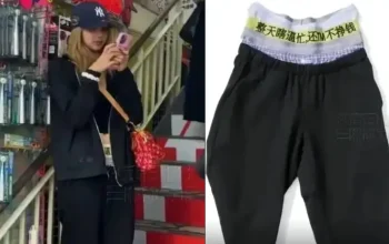 Lisa BLACKPINK Jadi Sorotan Gara-Gara Pakai Celana Bertulisan Mandarin