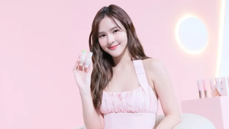 Aom Sushar Terlibat Konflik dengan Produk Kecantikan Fleen Beauty