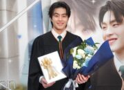 Kin Thanachai Resmi Lulus dari Universitas Kasetsart - Kin Thanachai Resmi Lulus dari Universitas Kasetsart Kin Thanachai Resmi Lulus dari Universitas Kasetsart