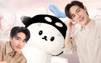 Yuk Kenalan Sama Polcasan Maskot Imut dari Tay Tawan dan New Thitipoom - Yuk Kenalan Sama 'Polcasan'! Maskot Imut dari Tay Tawan dan New Thitipoom Yuk Kenalan Sama 'Polcasan'! Maskot Imut dari Tay Tawan dan New Thitipoom