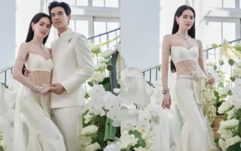 Mai Davika dan Ter Chantavit Tampil Anggun dalam Busana Thai Modern saat Pernikahan - Mai Davika dan Ter Chantavit Tampil Anggun dalam Busana Thai Modern saat Pernikahan Mai Davika dan Ter Chantavit Tampil Anggun dalam Busana Thai Modern saat Pernikahan