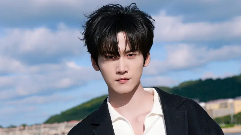 Agensi Konfirmasi Zhou Keyu Resmi Menjadi Warga Negara China