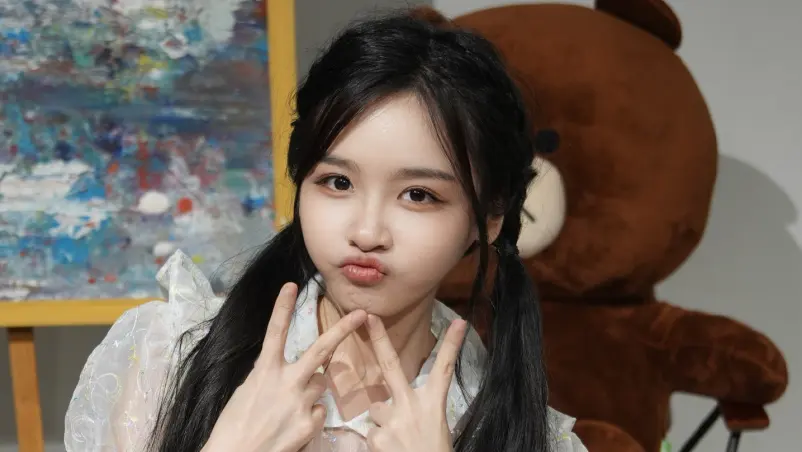 Digugat Siba Media, Zeng Yanfen Beberkan Bukti Member SNH48 Kerap Diminta Bertemu Para Bos