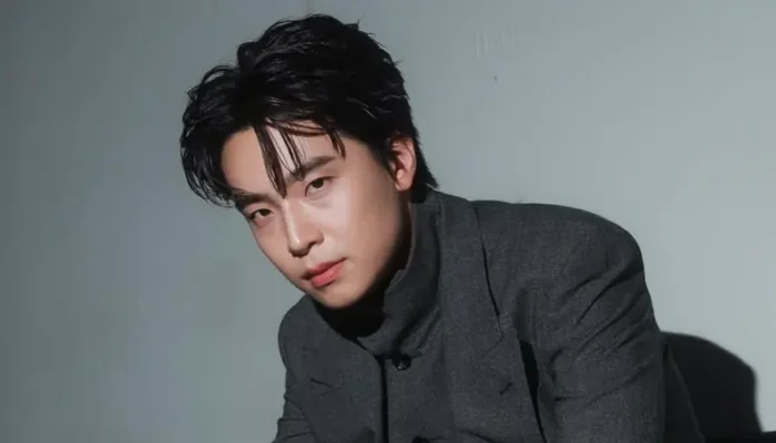Neng Sarun Raih Penghargaan Aktor Terbaik di 30th Asian Television Awards