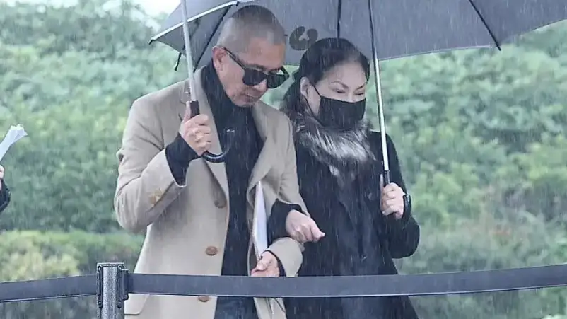 Sempat Diisukan Rebutan Warisan dengan DJ Koo Ibu Barbie Hsu dan Dee Hsu Beri Respon - Barbie Hsu's Mother Says She Received No Inheritance Sempat Diisukan Rebutan Warisan dengan DJ Koo, Ibu Barbie Hsu dan Dee Hsu Beri Respon