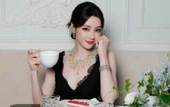 Dilraba Chinese Actress - Dilraba Dilmurat Bicara Soal Dunia Akting: Tak Ada Jalan Pintas Dilraba Chinese Actress