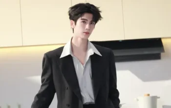 Kisah Cinta Bertepuk Sebelah Tangan Zhang Linghe Saat Kuliah Jadi Sorotan - Kisah Cinta Bertepuk Sebelah Tangan Zhang Linghe Saat Kuliah Jadi Sorotan Kisah Cinta Bertepuk Sebelah Tangan Zhang Linghe Saat Kuliah Jadi Sorotan