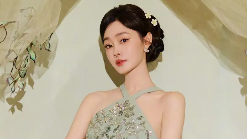 Song Yi Bahas Dampak AI di Industri Drama China