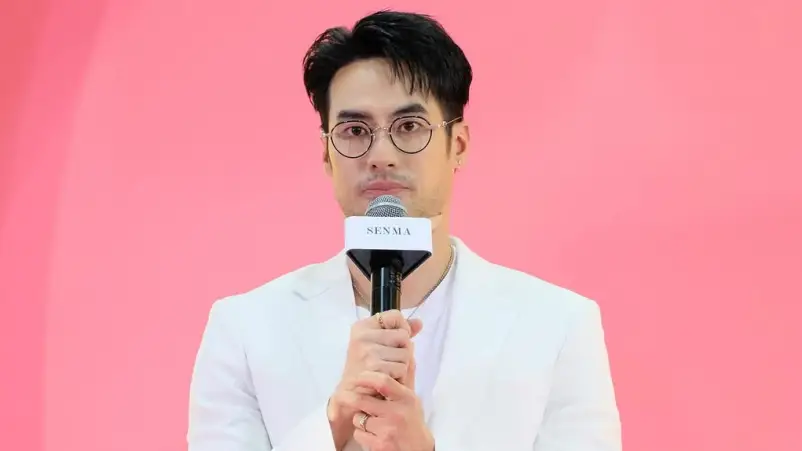 Boy Pakorn Bagikan Pesan Aneh dari Fans, Respons Santai Jadi Sorotan Netizen