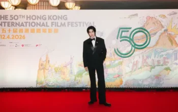 Jadi Duta Visioner Asia, Win Metawin Hadiri Pembukaan Festival Film Internasional Hong Kong ke-50