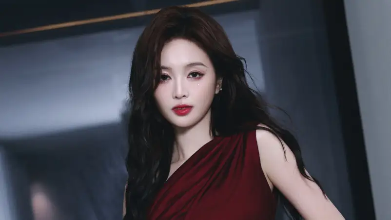 Video Ibu Wu Xuanyi dengan Yuehua Entertainment Viral Transparansi Kontrak Dipertanyakan - Wu Xuanyi’s Mother Questions Contract Transparency to Yuehua Video Ibu Wu Xuanyi dengan Yuehua Entertainment Viral, Transparansi Kontrak Dipertanyakan