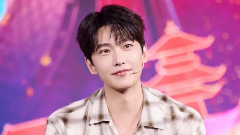 Aktor Yang Yang Keluarkan Pernyataan Soal Penyalahgunaan AI - Chinese Actor Yang Yang Issues Statement on AI Misuse Aktor Yang Yang Keluarkan Pernyataan Soal Penyalahgunaan AI
