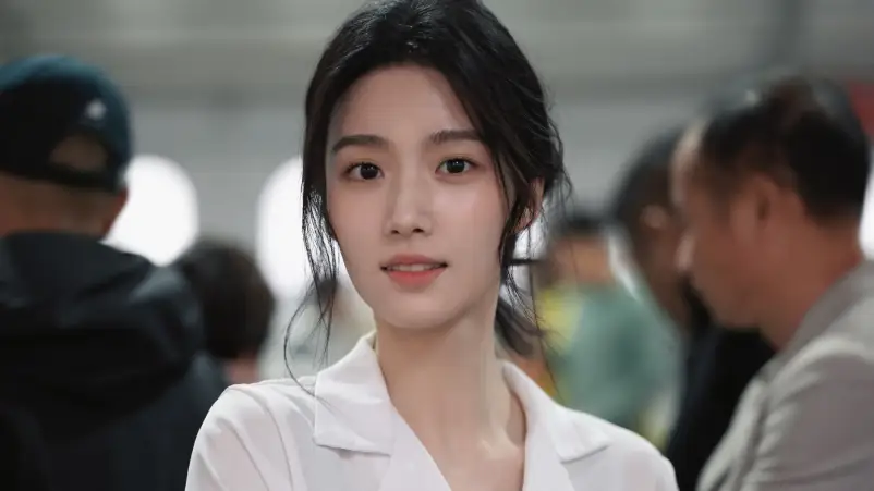 Lu Yuxiao Maaf Usai Dikritik karena Salah Tulis Judul Film Dear You - Lu Yuxiao Maaf Usai Dikritik karena Salah Tulis Judul Film Dear You Lu Yuxiao Maaf Usai Dikritik karena Salah Tulis Judul Film Dear You