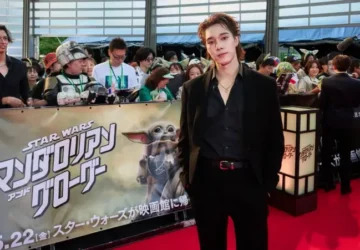 Nani Hirunkit Hadiri Premiere Film Star Wars di Tokyo