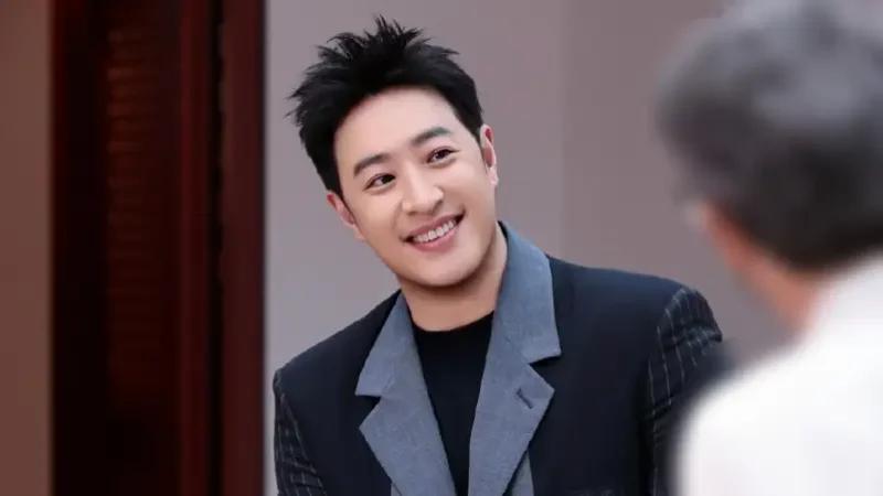 Will Pan Reveals Mild Facial Paralysis, Urges Fans to Prioritize Health