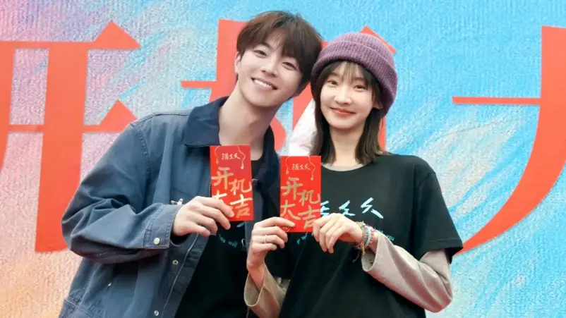 Adegan Ciuman dengan Zhang Yifan di Film Picu Kemarahan Fans, Manejemen Chen Linong Buka Suara!