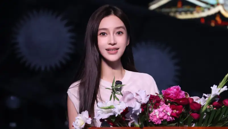Angelababy Tempuh Jalur Hukum untuk Lindungi Nama Baik