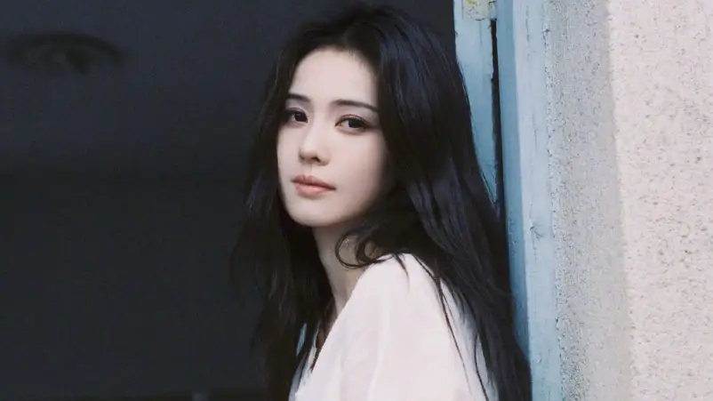 Bai Lu Tempuh Jalur Hukum atas Rumor Pemalsuan Pendidikan hingga Kontroversi Tim Penulis Drama - Bai Lu Tempuh Jalur Hukum atas Rumor Pemalsuan Pendidikan hingga Kontroversi Tim Penulis Drama Bai Lu Tempuh Jalur Hukum atas Rumor Pemalsuan Pendidikan hingga Kontroversi Tim Penulis Drama