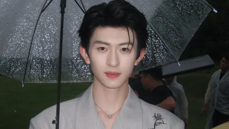 Chen Tianxiang Denies Love Triangle Rumors Involving He Congrui and Liu Nian