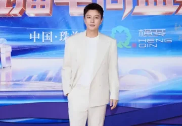 Jia Nailiang Ungkap Kini Beralih ke Live Streaming Industri Drama Semakin Kompetitif - Jia Nailiang Ungkap Kini Beralih ke Live Streaming, Industri Drama Semakin Kompetitif Jia Nailiang Ungkap Kini Beralih ke Live Streaming, Industri Drama Semakin Kompetitif