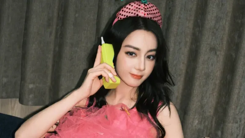 Jiaxing Media Bantah Rumor Dilraba Dilmurat Keluar dari Agensi