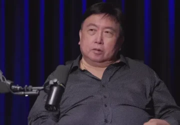 Produser Hong Kong Wong Jing - Produser Hong Kong Wong Jing: Orang yang Sebut Film Orang Lain Jelek Itu Tidak Beradab Produser Hong Kong Wong Jing: Orang yang Sebut Film Orang Lain Jelek Itu Tidak Beradab