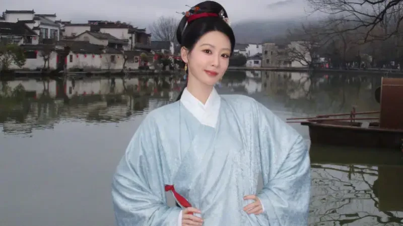 Yang Zi Shares Emotional Farewell to The Heir and Her Character Li Zhen