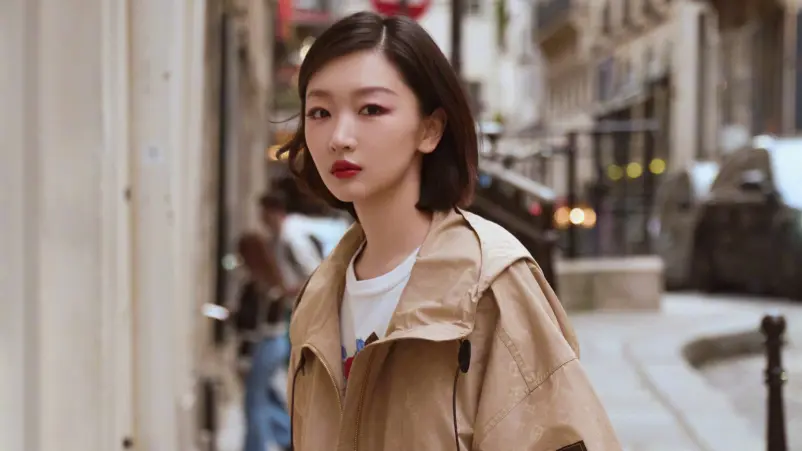 Zhou Dongyu Cerita Soal Berdamai dengan Julukan Mata Sipit - Zhou Dongyu Cerita Soal Berdamai dengan Julukan Mata Sipit Zhou Dongyu Cerita Soal Berdamai dengan Julukan Mata Sipit