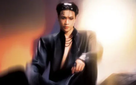 Lay Zhang Pecahkan Rekor Album Flawed Crown Terjual Setengah Juta dalam 34 Menit - Lay Zhang Pecahkan Rekor, Album Flawed Crown Terjual Setengah Juta dalam 34 Menit Lay Zhang Pecahkan Rekor, Album Flawed Crown Terjual Setengah Juta dalam 34 Menit
