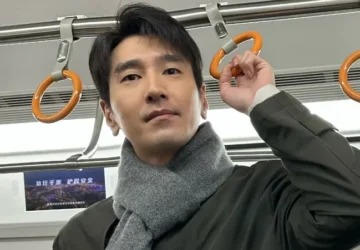 Mark Chao Shares the Secret Behind His 12-Year Marriage with Gao Yuanyuan